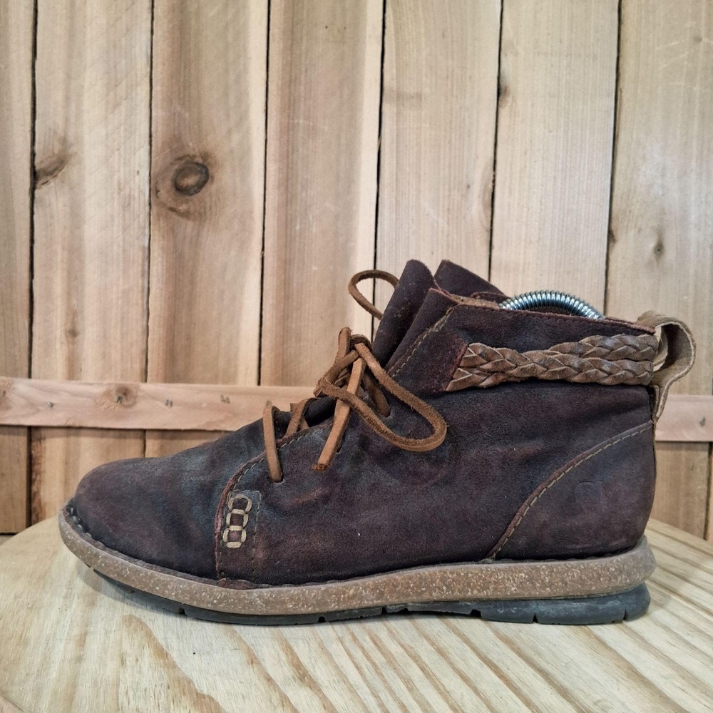 Born Temple Suede Ankle Boots Womens 8.5 Brown Lace Up Casual Comfort Booties